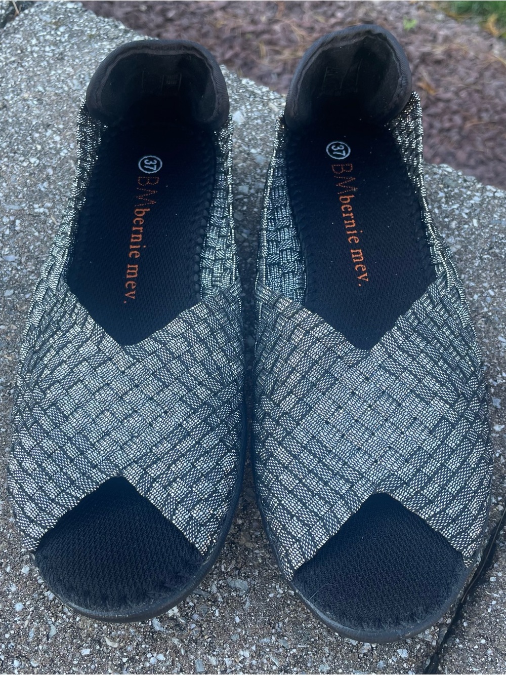 BERNIE MEV"DREAM" Memory Foam Stretch Woven Silver Flat Shoes EU Size 37 US 6/7